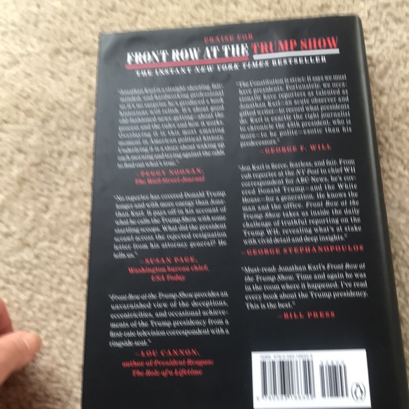 🌸NEW🌸 “Betrayal” Book - Picture 6 of 6